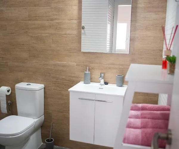 Апартаменты Acogedor Y Luminoso Apartamento *