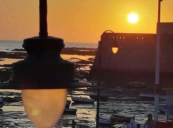 아파트 Acogedor Y Luminoso Apartamento *