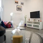 Acogedor Y Luminoso Apartamento *